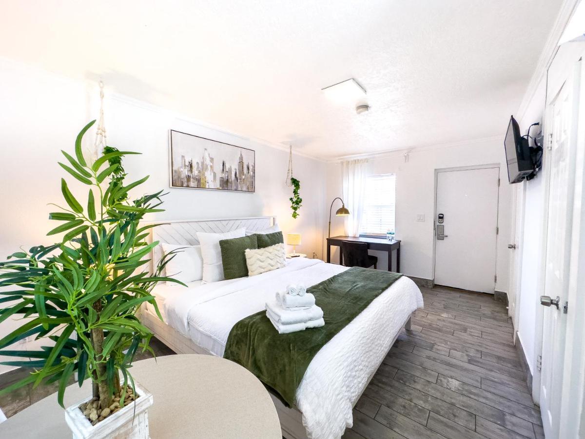 1K Bed Studio Apt With Shared Pool 02 Clearwater Exteriör bild