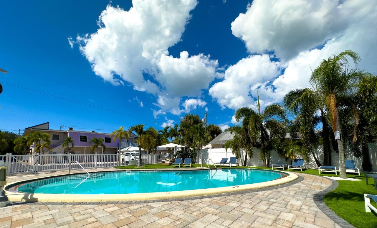 1K Bed Studio Apt With Shared Pool 02 Clearwater Exteriör bild